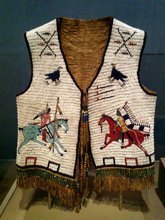 Man's vest, Oglala/Lakota. (Photo credit: Claudia Santino)
